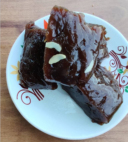 Traditional South Indian sweets available for online order from Raviath Sweet Palace Kilakarai